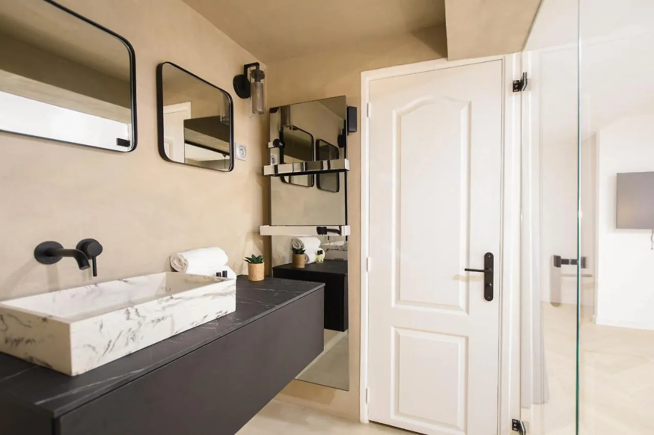 Apartmán Guestready - Beautiful Apartement For 6 - Paris Champs Elysees Francie